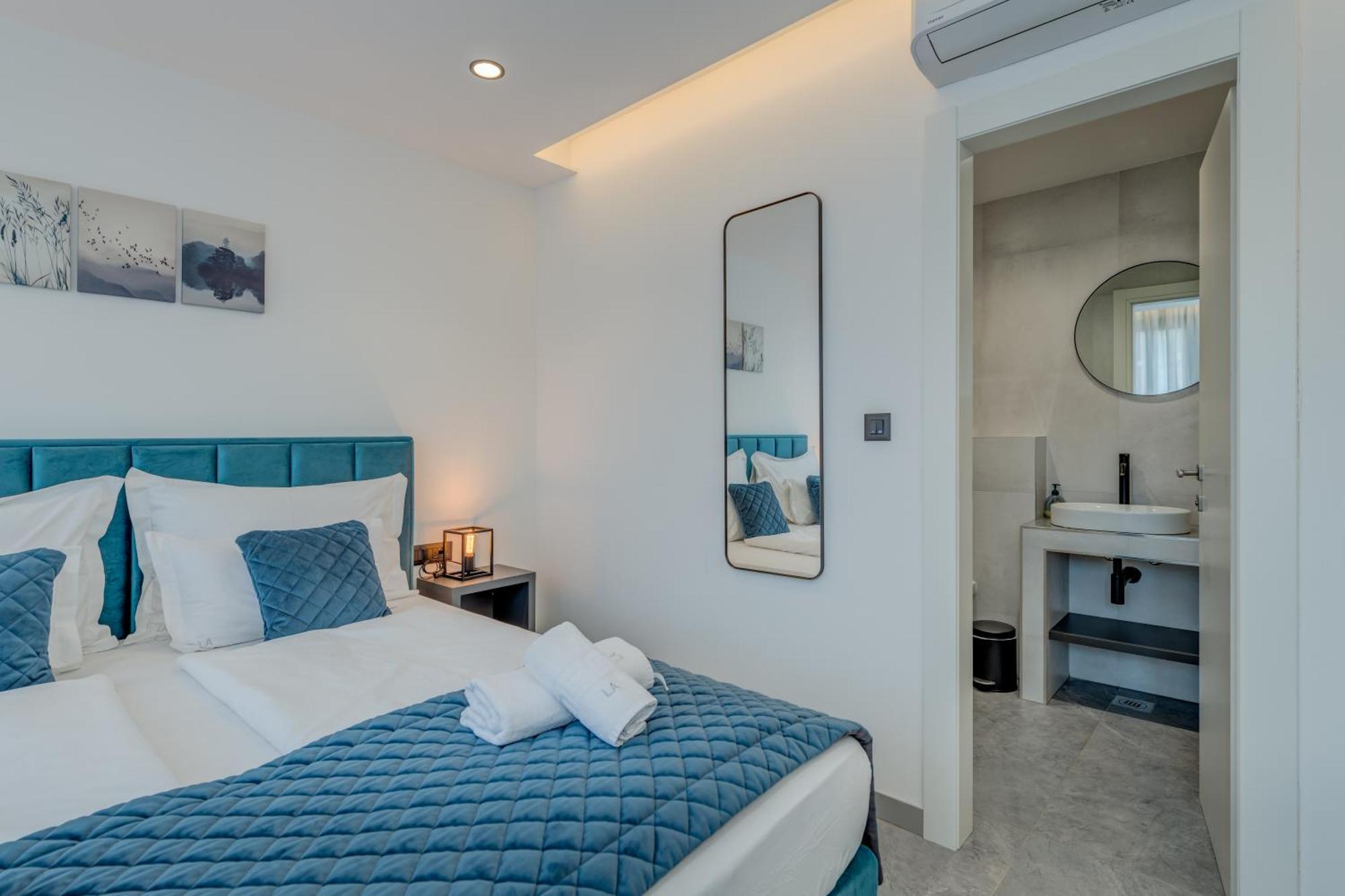 Lichia Amia Luxury Rooms สปลิท ภายนอก รูปภาพ